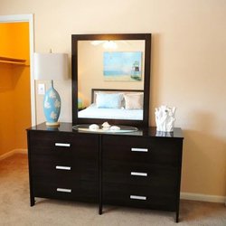 bedroom at Beacon Ridge located in College Park, GA