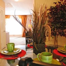 dining room at Beacon Ridge located in College Park, GA